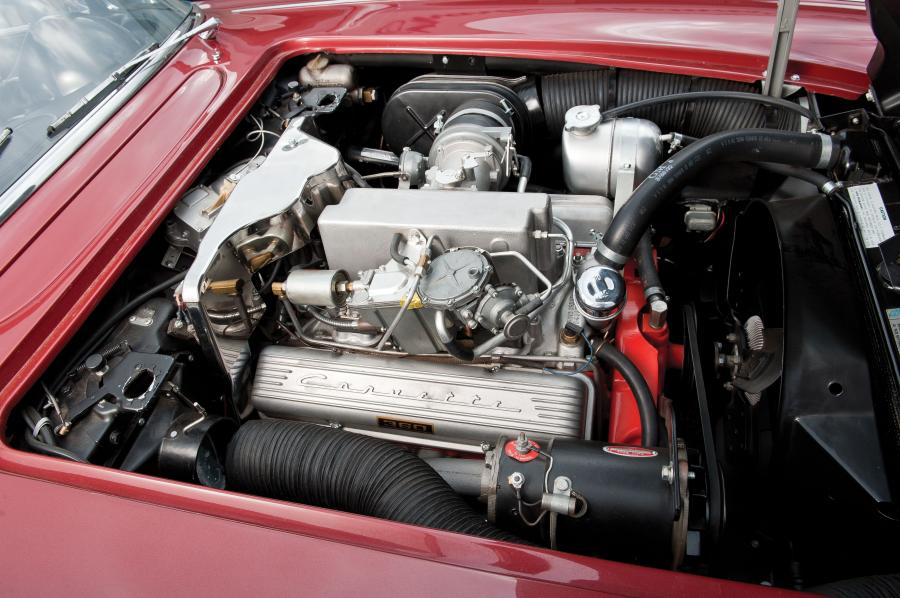  Chevrolet Corvette Fuel-Injected Convertible 1962 года  (фото 25 из 26)